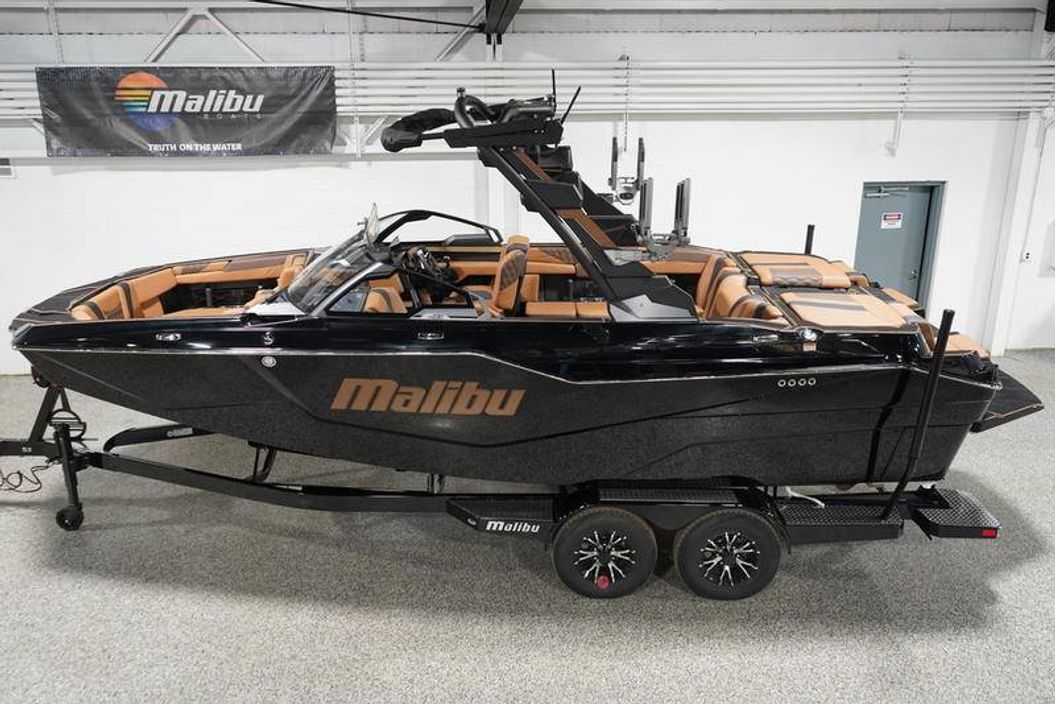 2026 Malibu Boats M230